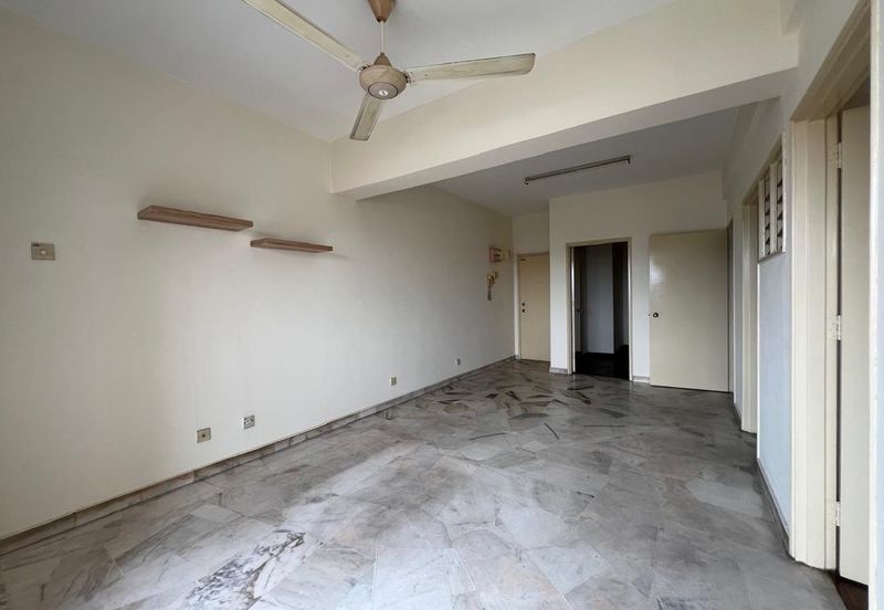 Laurel Apartment (Medan Hujan Rahmat)