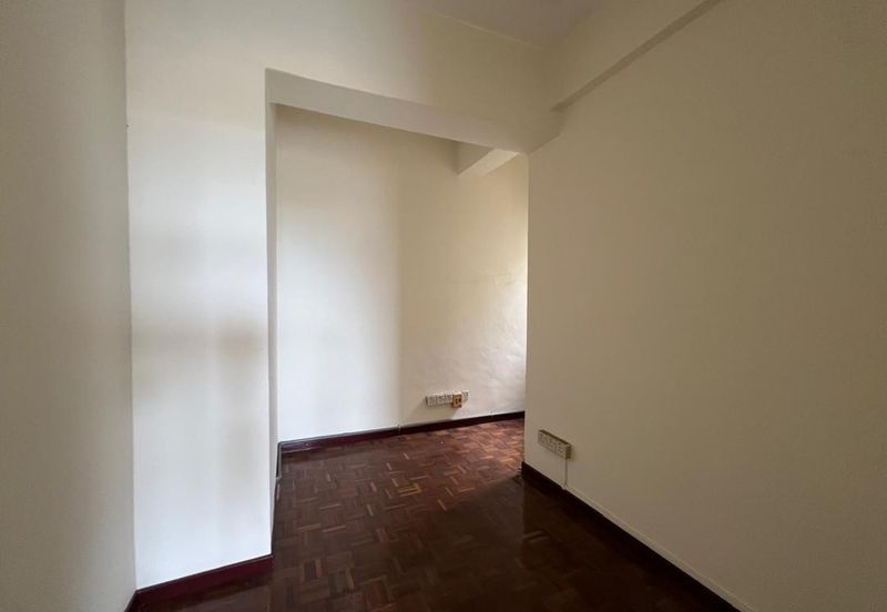 Laurel Apartment (Medan Hujan Rahmat)