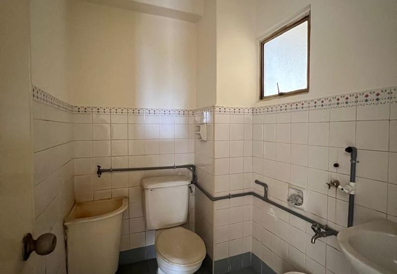 Laurel Apartment (Medan Hujan Rahmat)