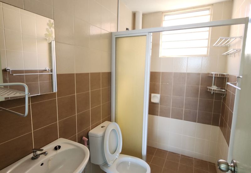 Villa Court @ Goodview Height