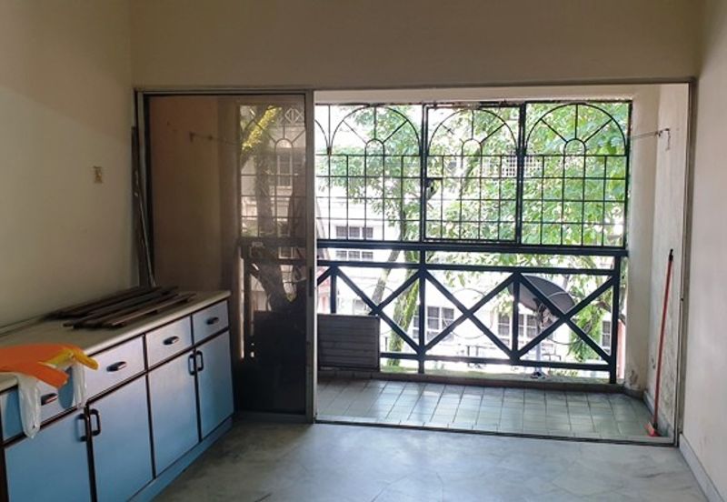 Laurel Apartment (Medan Hujan Rahmat)