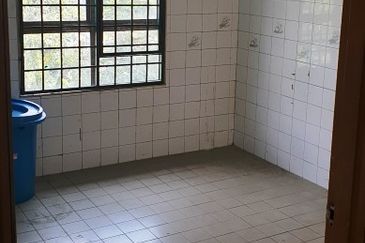 Laurel Apartment (Medan Hujan Rahmat)