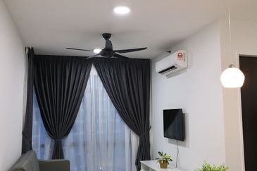 Kenwingston Square Garden