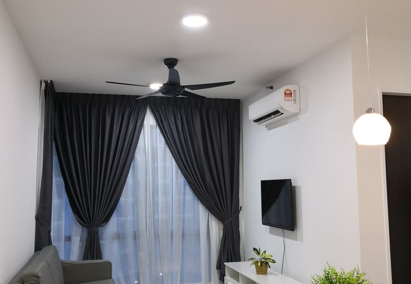 Kenwingston Square Garden