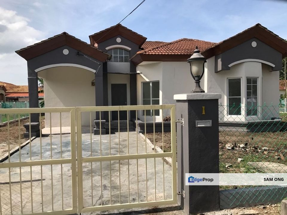 Bagan Lalang Bungalow for sale, Selangor, Sepang