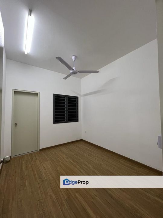 Ellis, Bandar Bukit Raja, Klang, Selangor, Klang