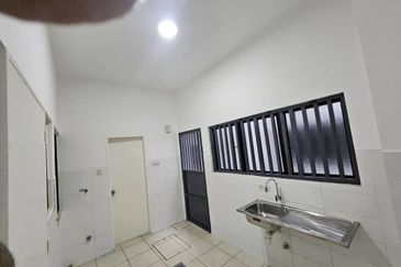 Jalan Setia Permai U13/41C