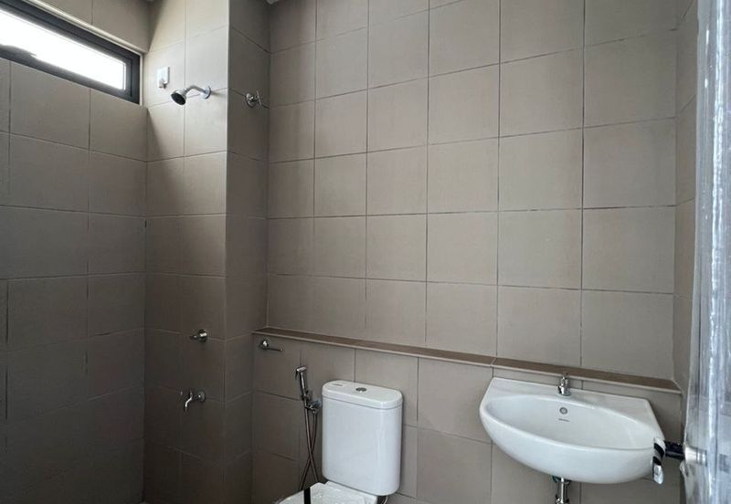 Nadira 3 @ Bukit Raja