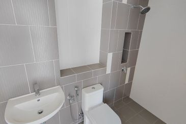 Jalan Setia Permai U13/41E