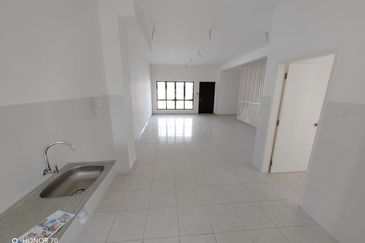 Jalan Setia Permai U13/42M