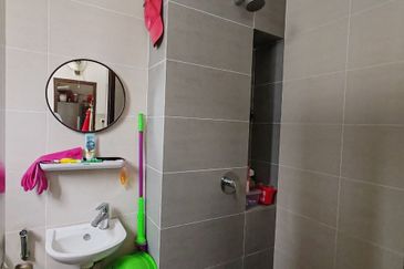 Zeyheri, Setia Utama 2