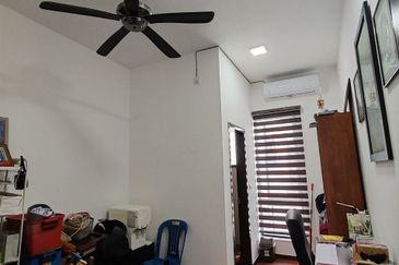 Zeyheri, Setia Utama 2