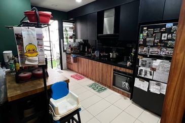 ATHIRA, Bandar Bukit Raja