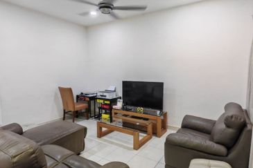 Setia Indah 9, Setia Alam