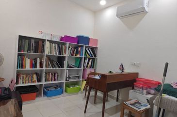 Setia Indah 9, Setia Alam