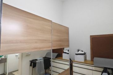 Setia Indah 9, Setia Alam