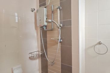 Setia Indah 9, Setia Alam