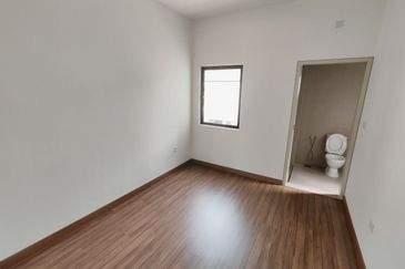 Casira 3 @ Bandar Bukit Raja