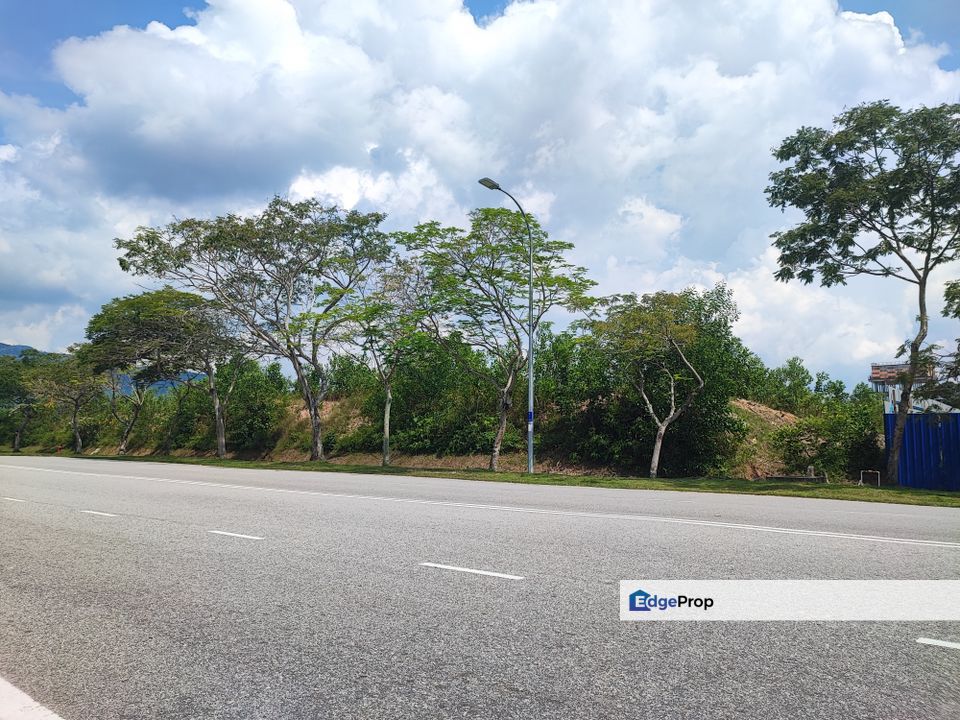Kulai commercial zoning land for sale for Sale Call for price By BK CHEOK EdgeProp.my