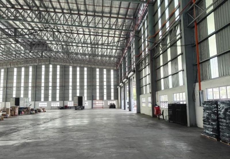Factory/Warehouse @ Golden Valley Kulai for Sale