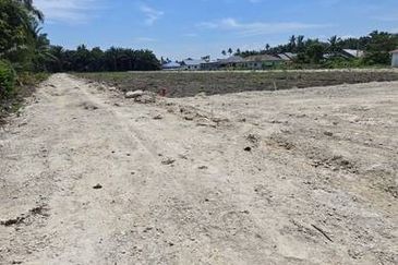 Residential Zoning Land @ Kulai for Sales