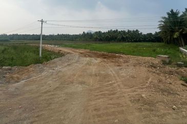 Residential Zoning Land @ Kulai for Sales