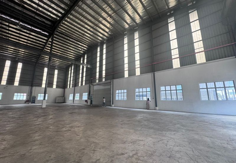 Nusa Cemerlang Detached Factory For Rent