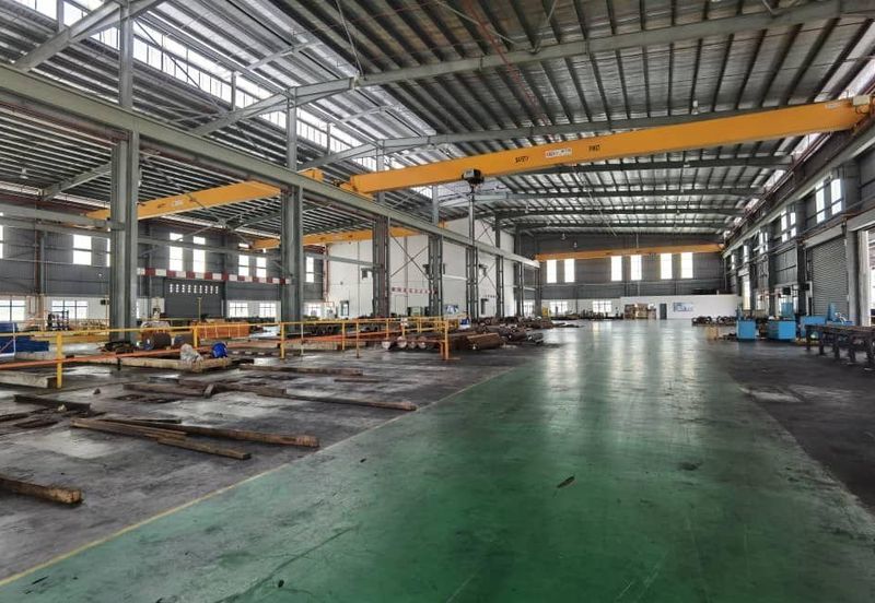 Senai Detached Factory for Sale