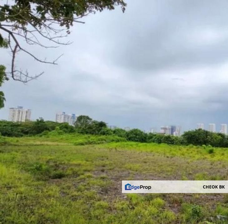 Ledang Heights Bungalow Land For Sale, Johor, 