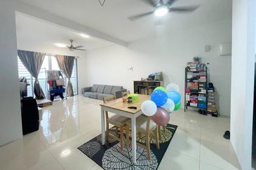 Platinum Splendor Residence