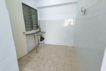 Taman Midah Apartment