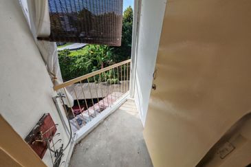 Sri Sentosa Condominium