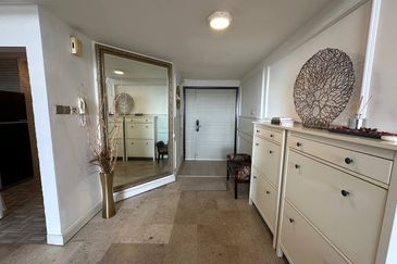 Bungaraya Kondominium, Saujana Subang