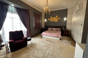 Bungaraya Kondominium, Saujana Subang