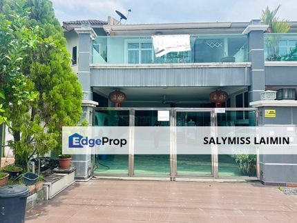 PARTLY FURNISHED UNIT & RENOVATED Double Storey Terrace Taman Desa Serdang, Seri Kembangan, Selangor ., Selangor, Seri Kembangan