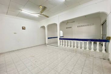 Taman Setia Jaya, Banting