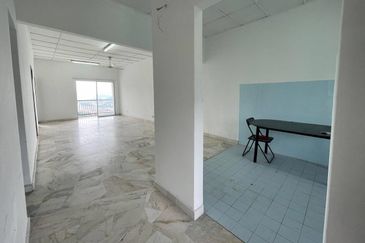 Desa View Towers Apartment