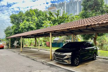 Pangsapuri Bayu Suria (Summerfields Apartments)