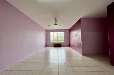 Pangsapuri Bayu Suria (Summerfields Apartments)