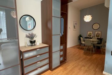 Parkview Service Apartment