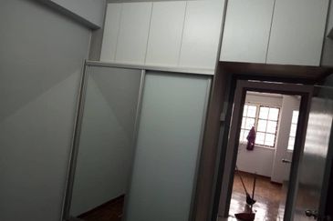 Bayu Tasik Condominium