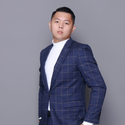 JC LEE