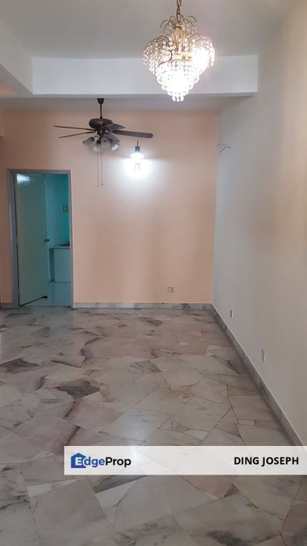 Double Story Link house, Selangor, Petaling Jaya