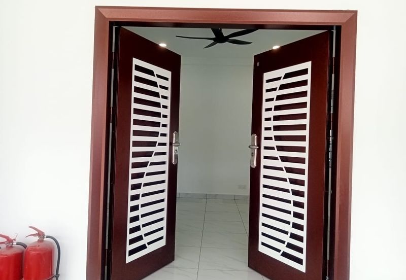 Corner unit double story house with extra land