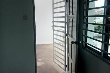 Corner unit double story house with extra land