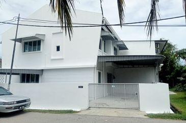 Corner unit double story house with extra land