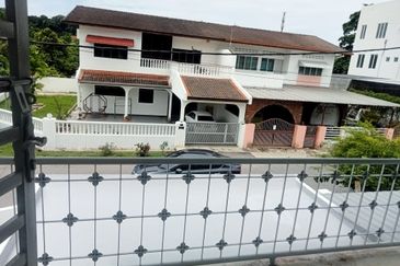 Corner unit double story house with extra land