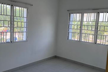 Seri Intan Apartments @ Setia Alam