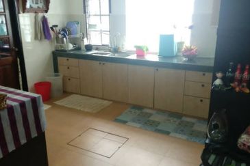 Puchong Utama Terrace House for Rent