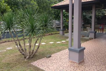 Puchong Utama Terrace House for Rent